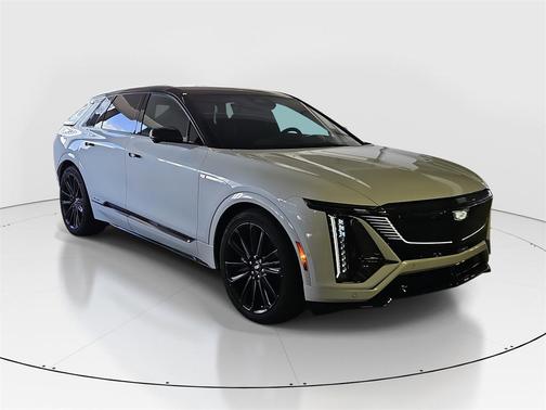 2026 Cadillac LYRIQ V