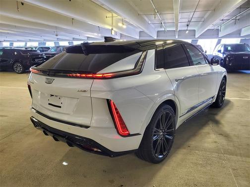 2026 Cadillac LYRIQ V