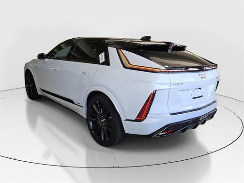 2026 Cadillac LYRIQ V