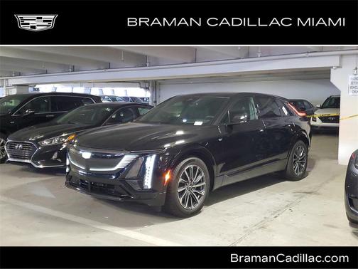 2025 Cadillac LYRIQ Sport