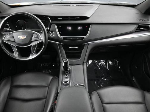 2023 Cadillac XT5 Luxury