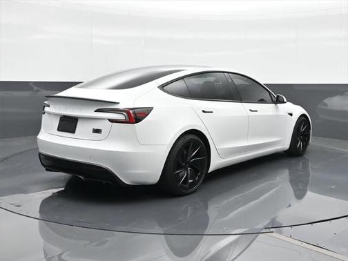2024 Tesla Model 3 Performance