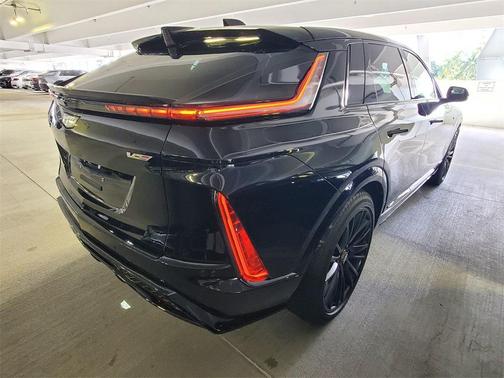 2026 Cadillac LYRIQ V