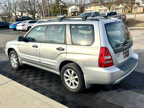 2005 Subaru Forester 2.5 XS