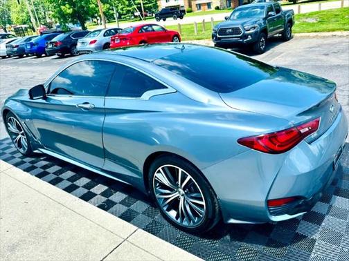 2017 INFINITI Q60 3.0T Premium