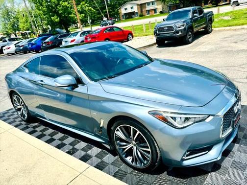 2017 INFINITI Q60 3.0T Premium