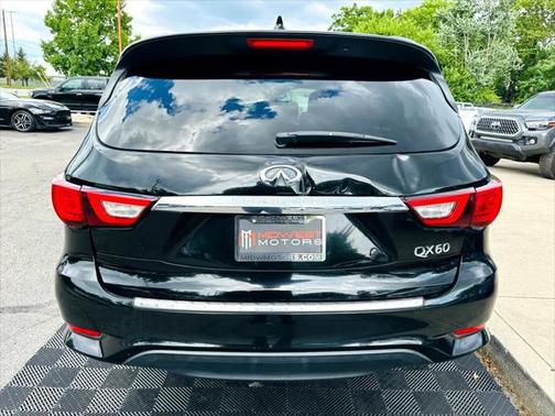2016 INFINITI QX60 Base