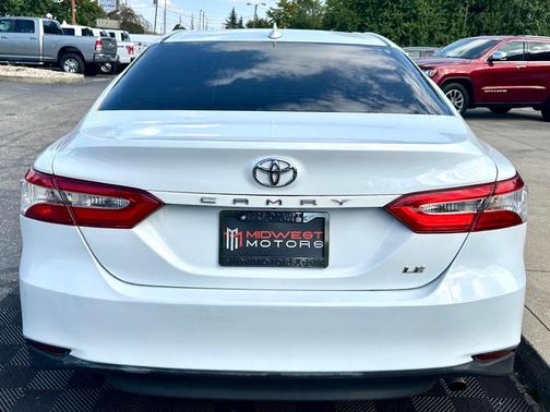 2019 Toyota Camry LE