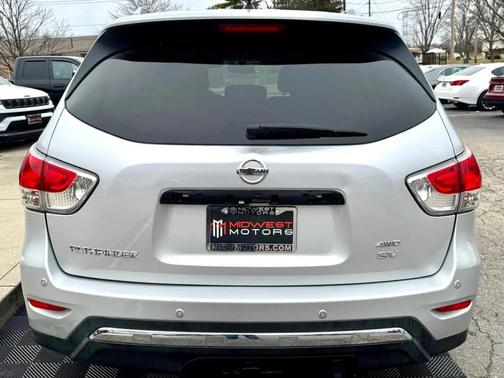 2014 Nissan Pathfinder SV
