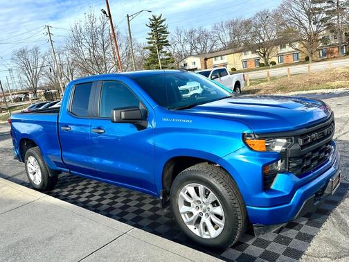 2022 Chevrolet Silverado 1500 Custom