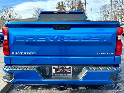 2022 Chevrolet Silverado 1500 Custom