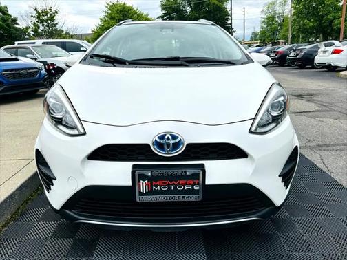 2018 Toyota Prius c Three