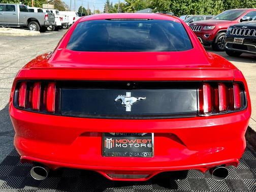 2016 Ford Mustang V6