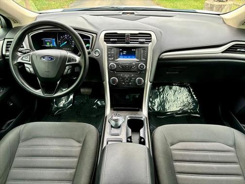 2018 Ford Fusion Hybrid SE