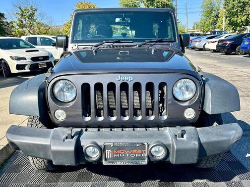 2017 Jeep Wrangler Unlimited Sport RHD