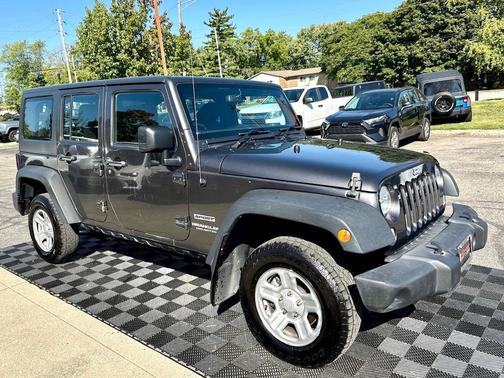 2017 Jeep Wrangler Unlimited Sport RHD