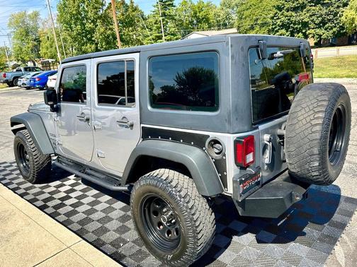2017 Jeep Wrangler Unlimited Sport RHD
