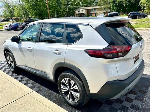 2022 Nissan Rogue SV