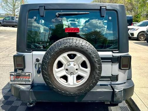2016 Jeep Wrangler Unlimited Sport RHD