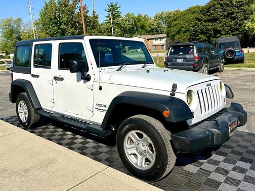 2016 Jeep Wrangler Unlimited Sport RHD