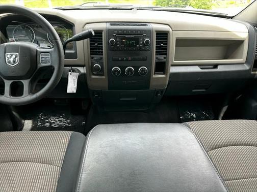 2012 RAM 1500 ST