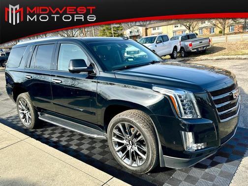 2019 Cadillac Escalade Luxury