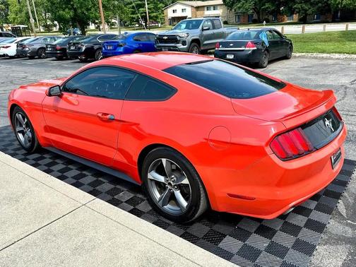 2015 Ford Mustang V6
