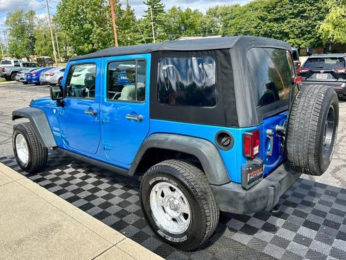 2010 Jeep Wrangler Unlimited Sport