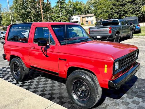 1985 Ford Bronco II 2dr 4WD
