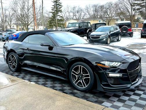 2020 Ford Mustang EcoBoost