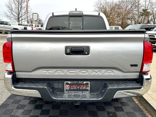 2017 Toyota Tacoma SR5