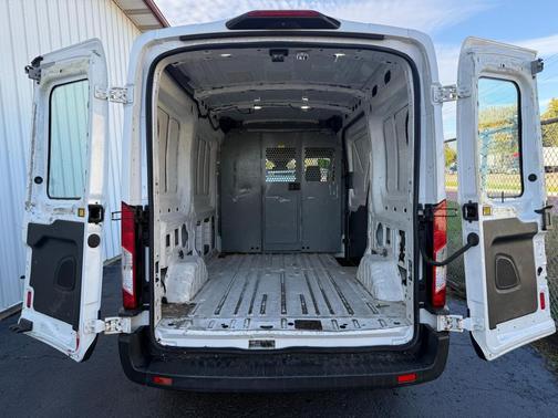 2018 Ford Transit-250 Base