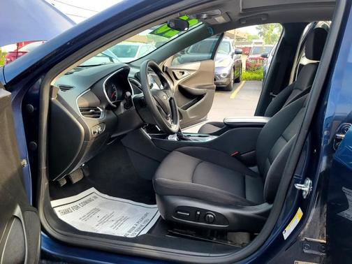 2020 Chevrolet Malibu FWD LT