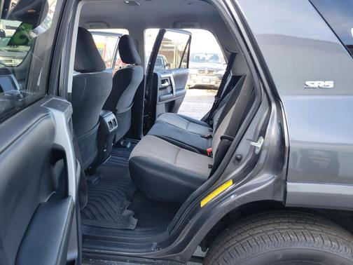 2015 Toyota 4Runner SR5