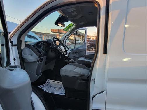 2017 Ford Transit-250 Base