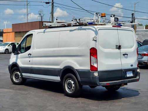 2015 Ford Transit-250 Base
