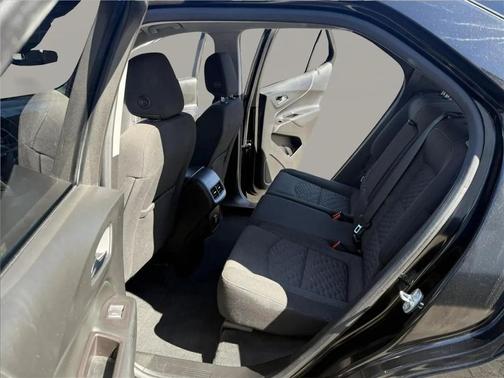 Black 2020 Chevrolet Equinox 1LT