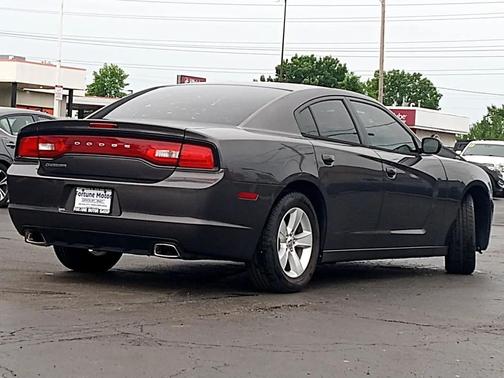 2014 Dodge Charger SE