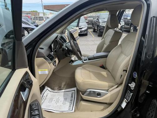 Black 2013 Mercedes-Benz GL-Class 4MATIC
