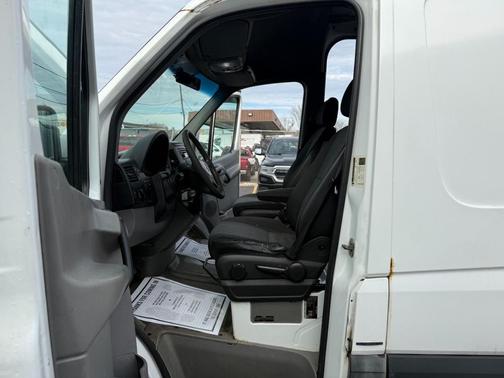 2010 Mercedes-Benz Sprinter 2500