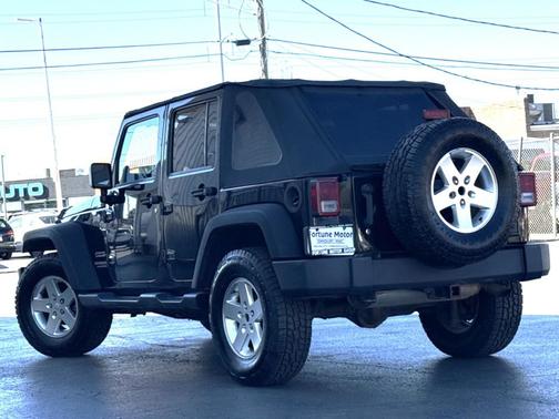2010 Jeep Wrangler Unlimited Sport