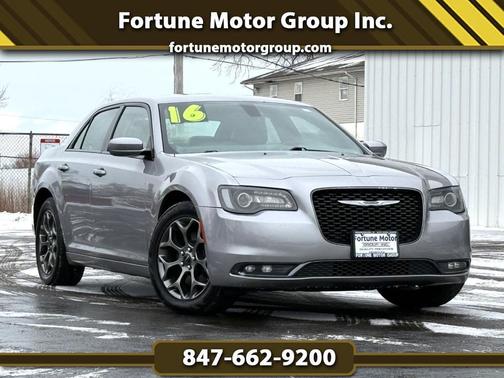 2016 Chrysler 300 S