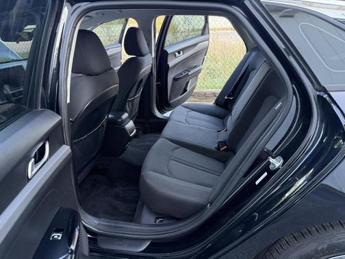 2021 Kia K5 LXS