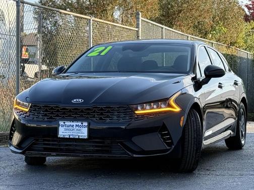 2021 Kia K5 LXS