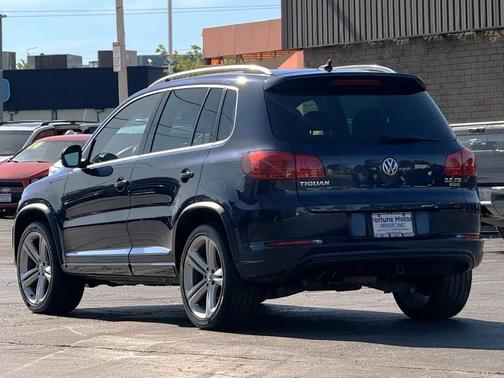 Blue 2015 Volkswagen Tiguan 4MOTION Auto R-Line