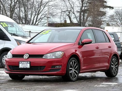 2015 Volkswagen Golf Auto TSI SE