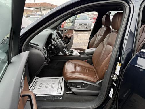 2017 Audi Q7 3.0T Premium