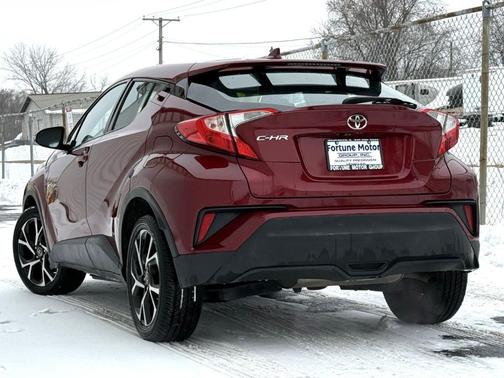 2018 Toyota C-HR XLE FWD (Natl)