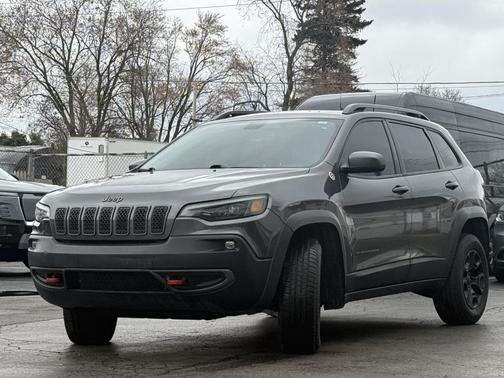 2020 Jeep Cherokee Trailhawk