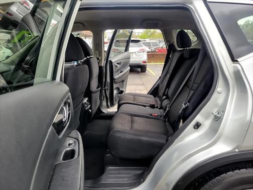 2017 Nissan Rogue S